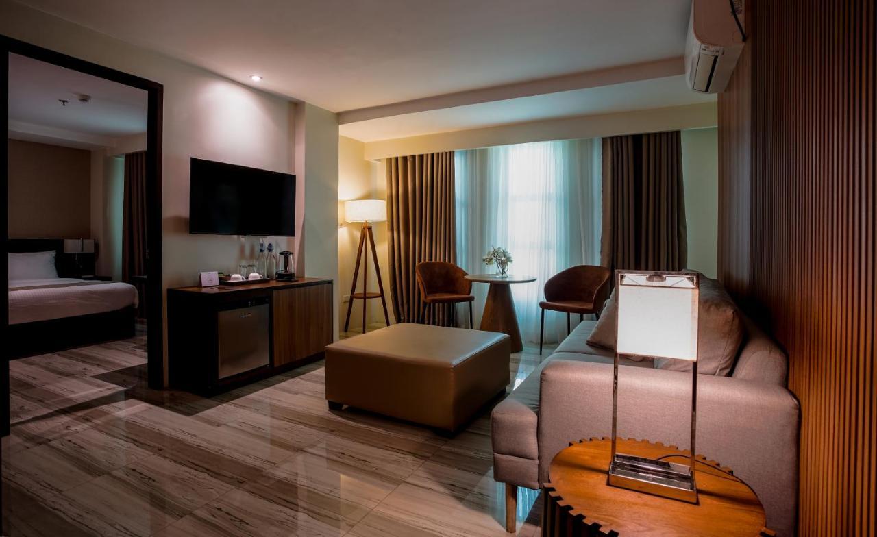 Hotel Areca Legazpi Εξωτερικό φωτογραφία