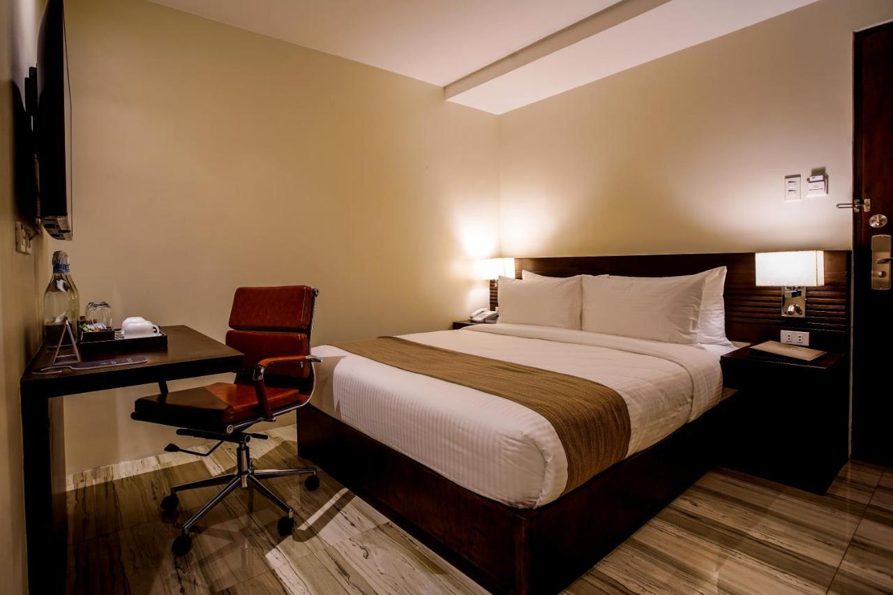 Hotel Areca Legazpi Εξωτερικό φωτογραφία