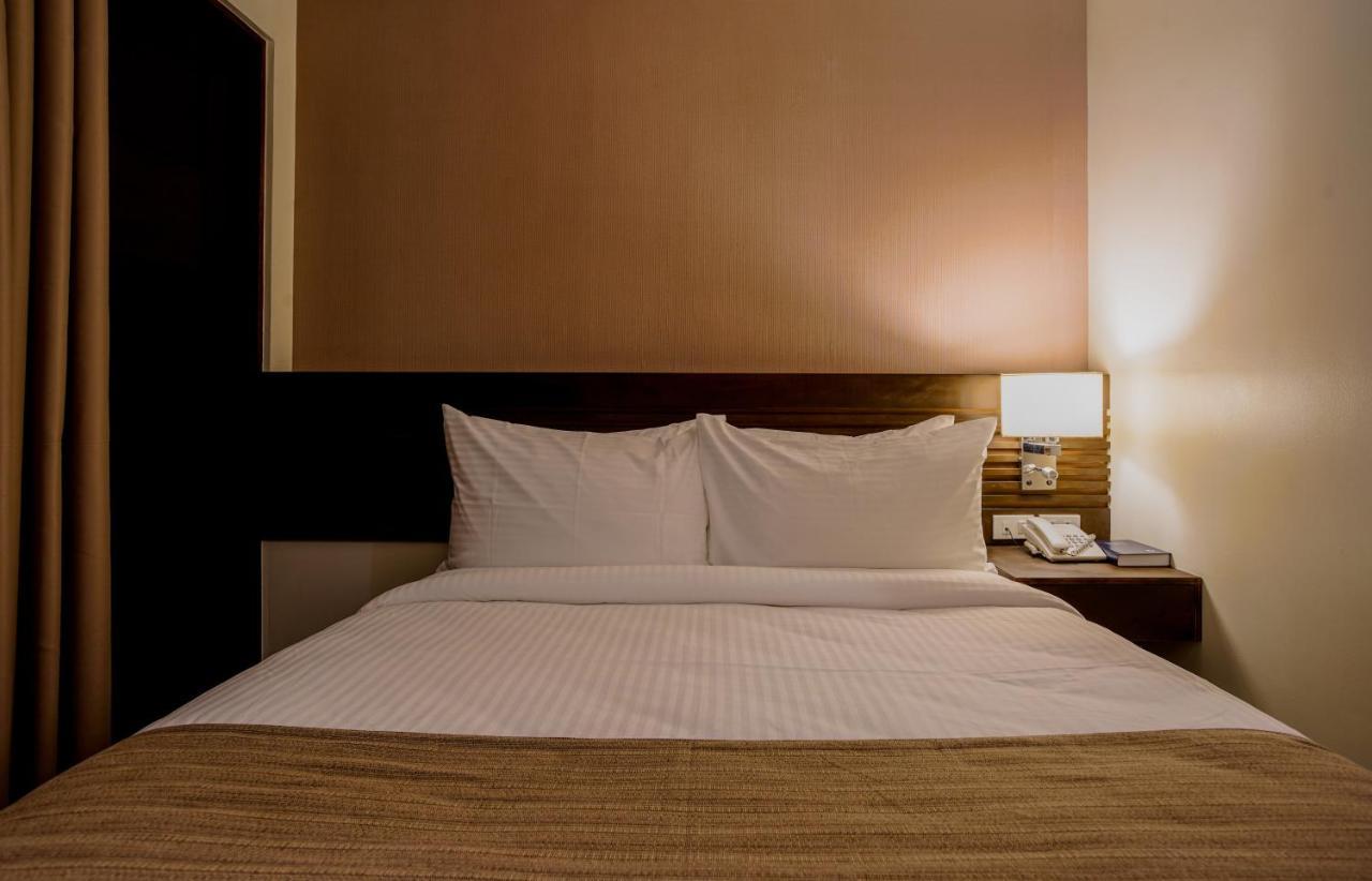 Hotel Areca Legazpi Εξωτερικό φωτογραφία