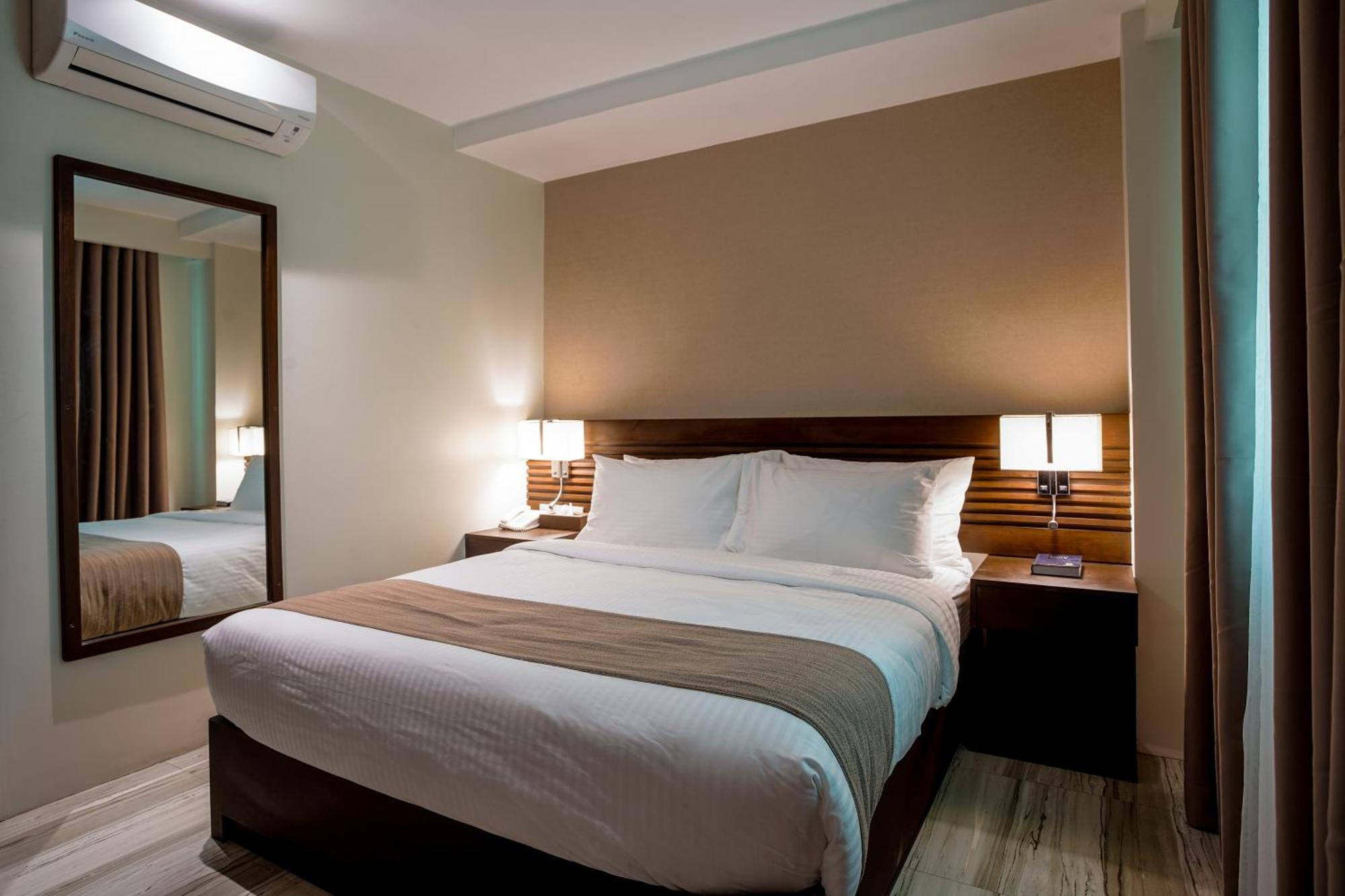 Hotel Areca Legazpi Εξωτερικό φωτογραφία