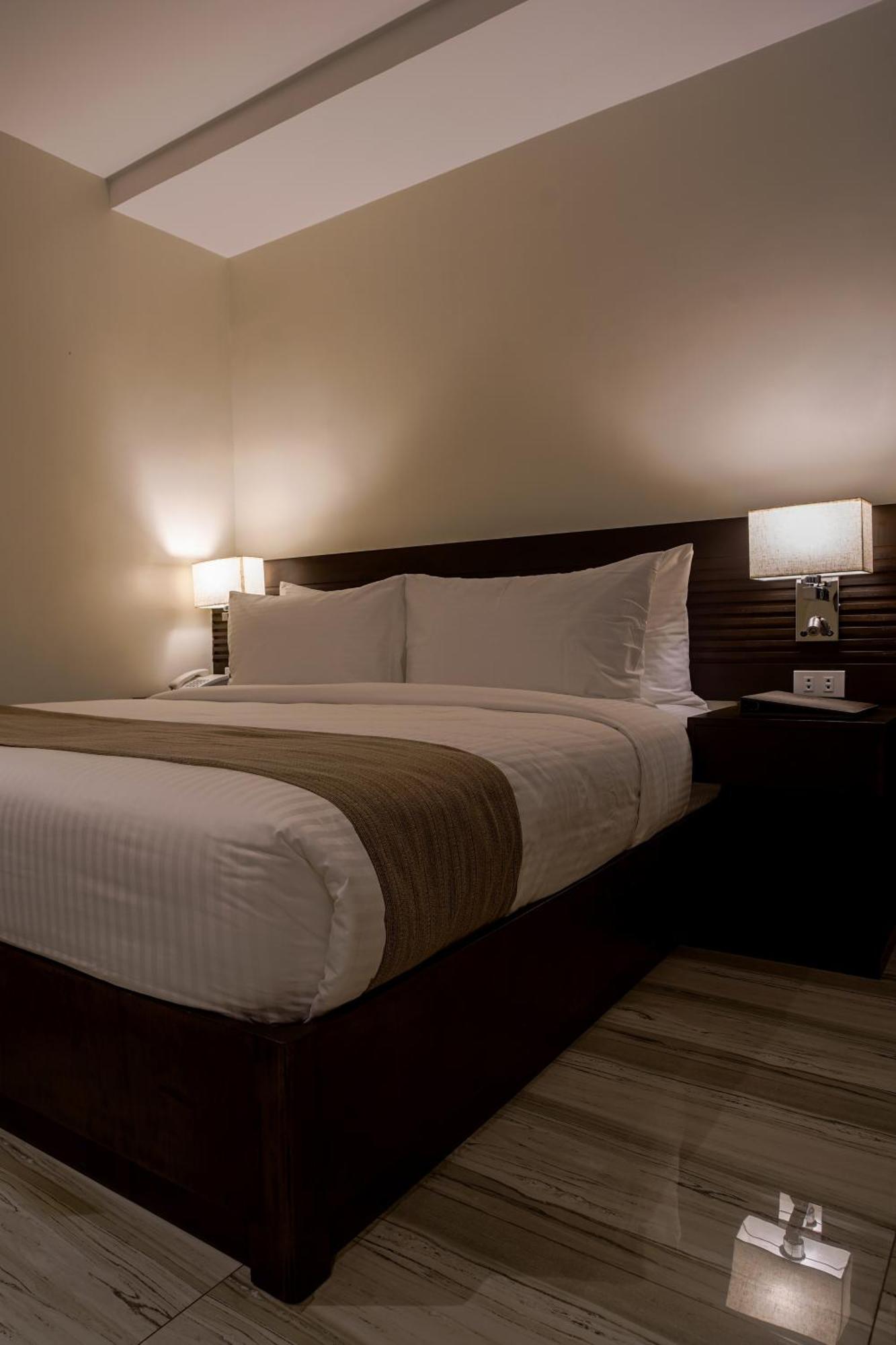 Hotel Areca Legazpi Εξωτερικό φωτογραφία